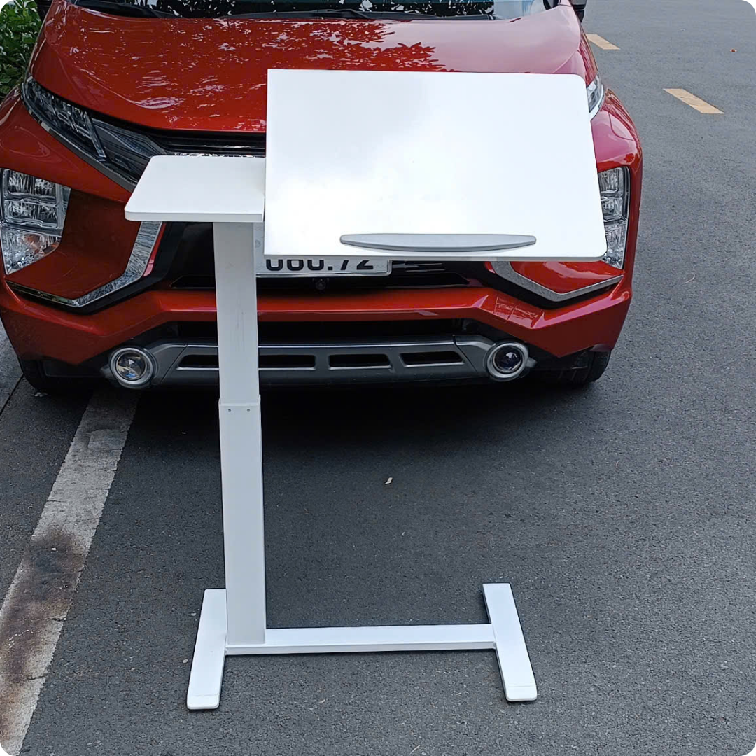 Bàn Laptop Nâng Hạ Chiều Cao thông minh. Có Bánh Xe Xoay 360 Độ. Mặt bàn có góc nghiêng. Thế hệ 2